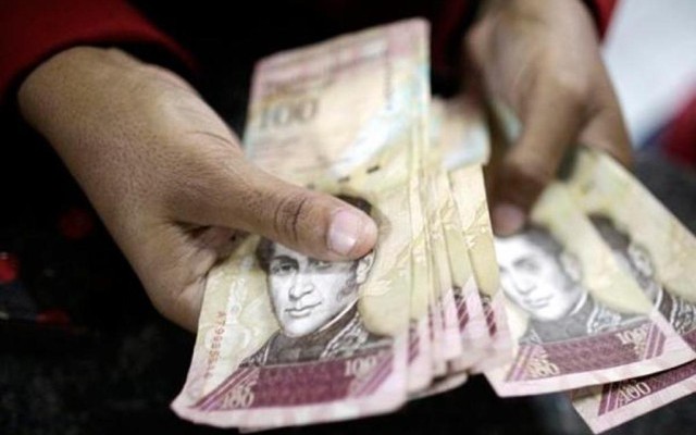 por-la-inflacion-elevan-la-emision-de-billetes-de-100-y-evaluan-emitir-billete-de-200-bolivares-1